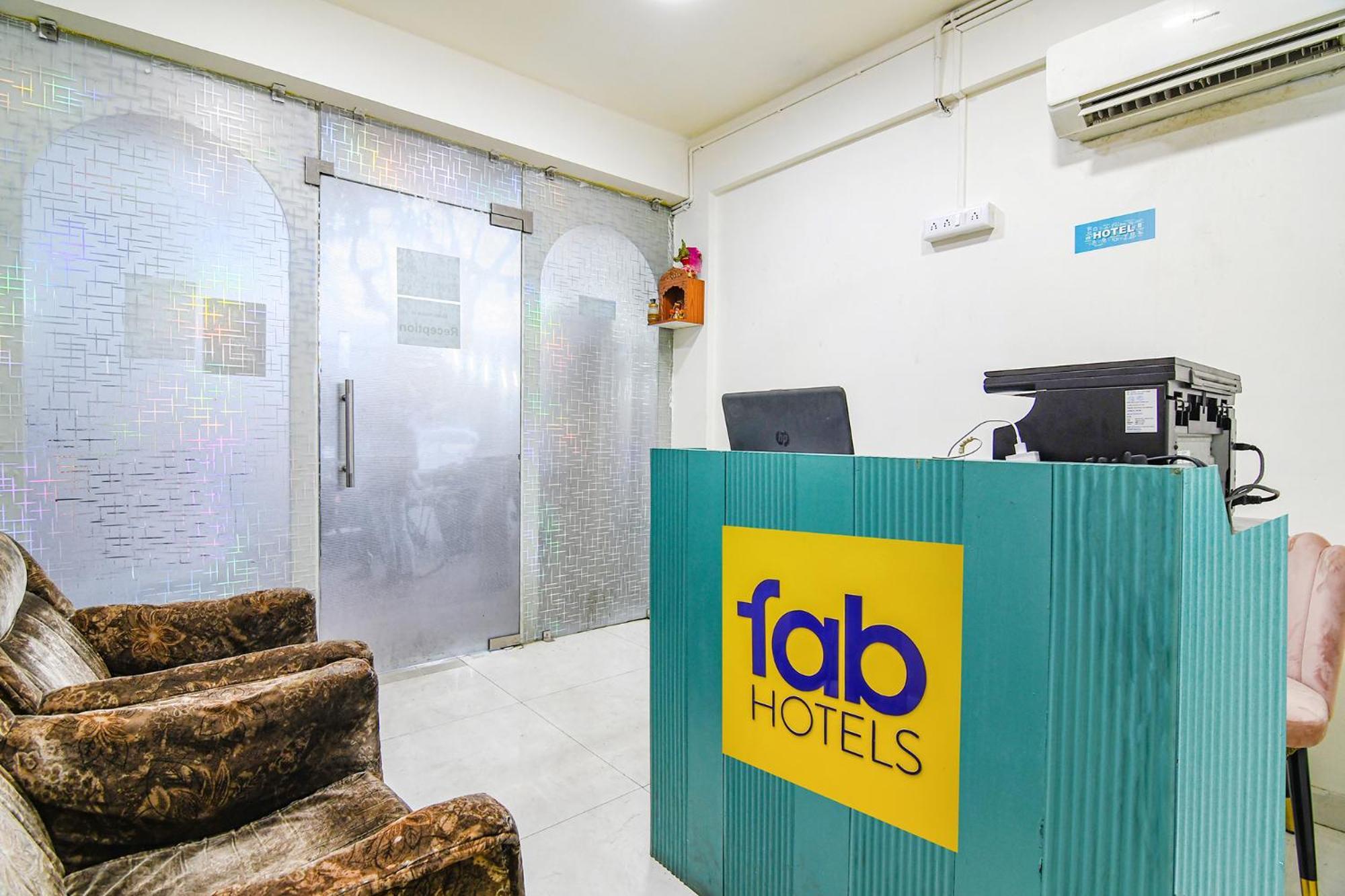 Fabhotel Grand Hazra Inn - Nr Ballygunge Station Kolkata Exterior photo